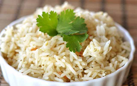 Quán Cơm Hoàng Trang - Quốc Lộ 1A