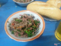 bánh mì thịt bò