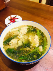 Soup sủi cảo