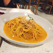 Crab tomato pasta