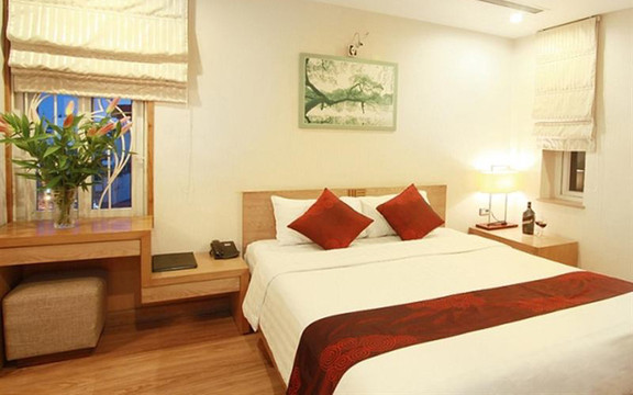 Hanoi A1 Hotel - Cầu Gỗ