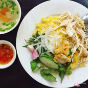 Cơm chiên gà xé