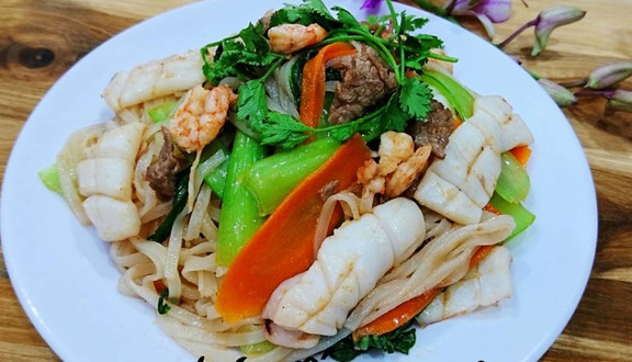 A Quốc - Cơm Chiên & Hủ Tiếu Xào