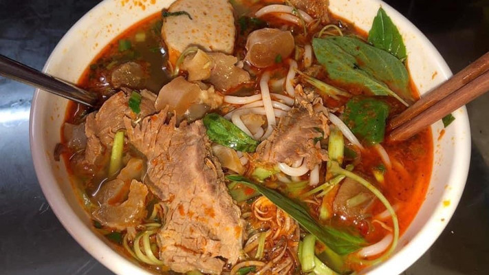 Bún Bò Huế O Loan - Nguyễn Trãi