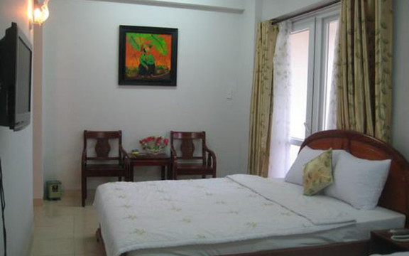 Đập Đá Hotel - Lê Lợi