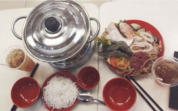 Deli Hotpot - Lẩu Thập Cẩm