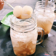 chè sen nhãn nước dừa