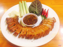 Ba chỉ nướng giòn da