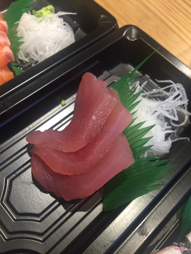 sashimi cá ngừ