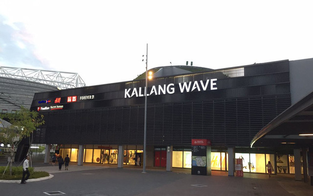 Kallang Wave Mall