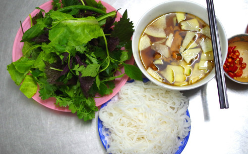 Xin Chào - Bún Chả Hà Nội