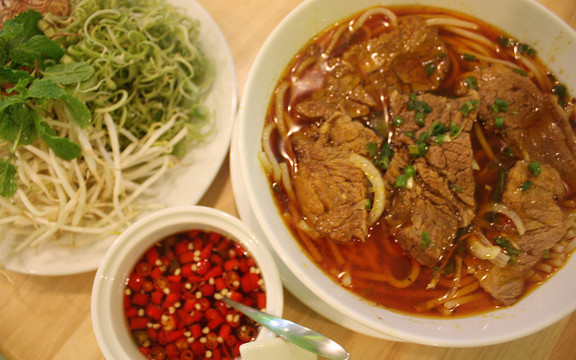 Sương Quán - Bún Bò