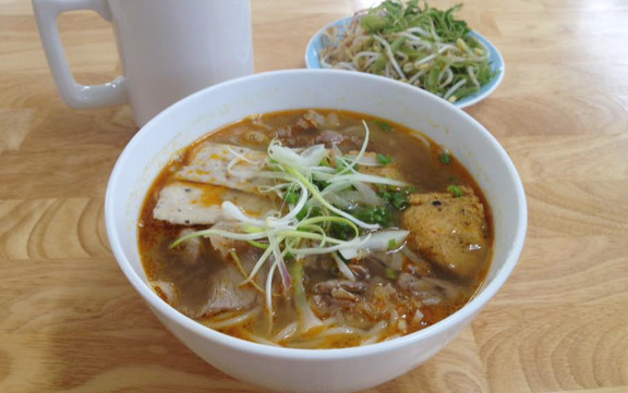 Quán Hoa - Bún Bò Vinh