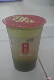 Matcha strawberry milk tea