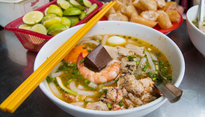 Quán Loan - Bánh Canh Cua, Súp Cua & Hủ Tiếu Nam Vang