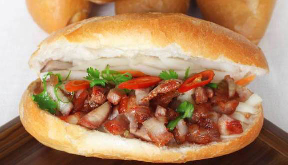 Bánh Mì Heo Quay - Đường C1