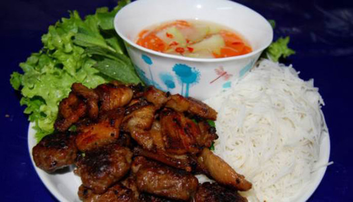 Bún Trong Ngõ - Bún Chả & Bún Đậu