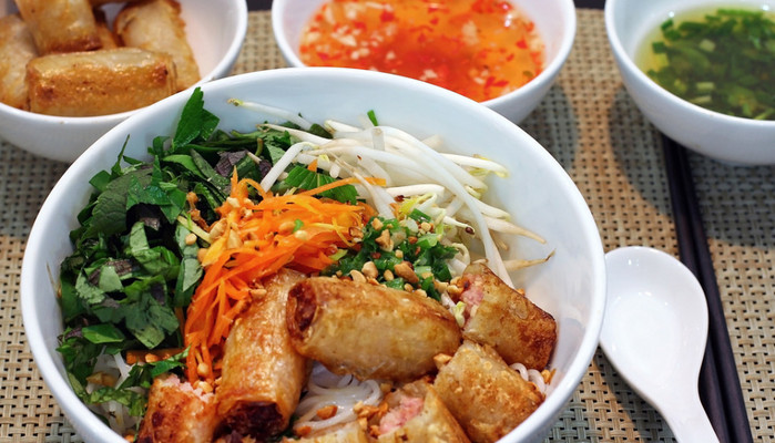 Bướm Mập - Bánh Ướt & Bún Chả Giò