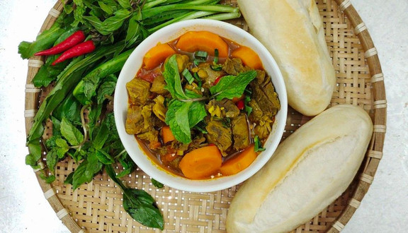 Căn Cứ - Bò Kho & Cháo - Lê Thị Hồng