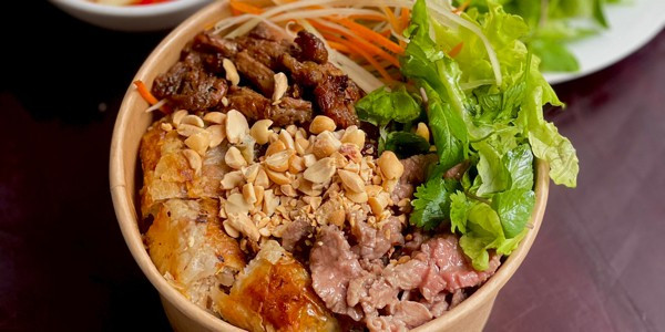 O Bé - Bún Trộn Huế - Thuỵ Khuê