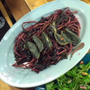 rau dền đỏ xào trứng bắc thảo