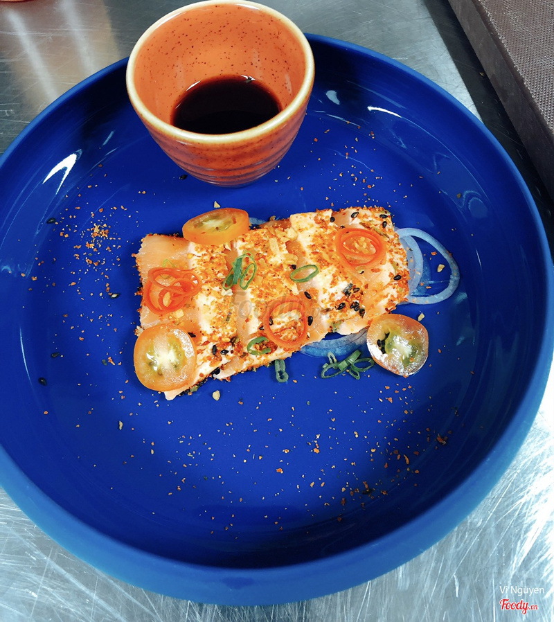 Salmon Tataki nè!!! Super ngon