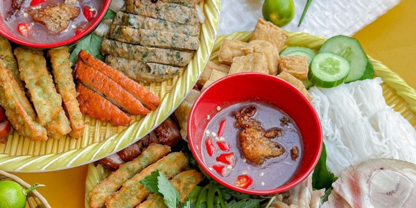 Bún Đậu Mắm Tôm - BÚN ĐẬU NHÀ VUA & VUA ĐẬU - 74 Tân Kỳ Tân Quý