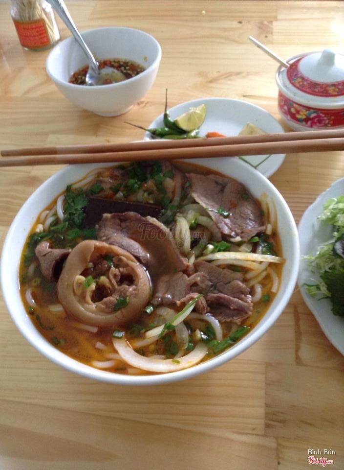 Bún bò huế