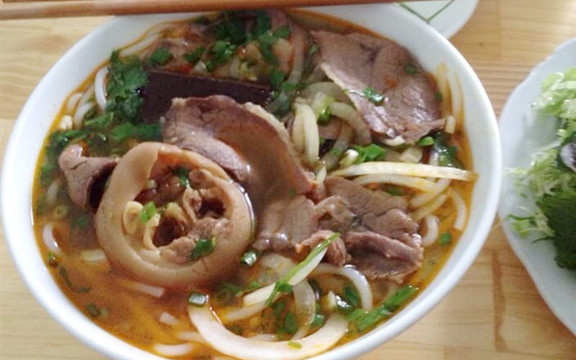 Bún Bò Cây Sung