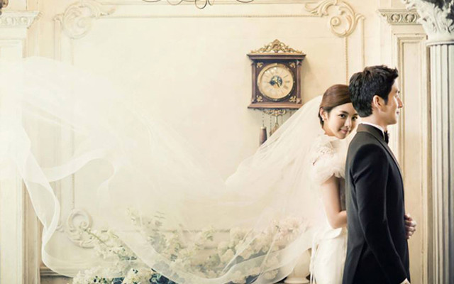 Áo Cưới Miss Saigon - Ông Ích Khiêm