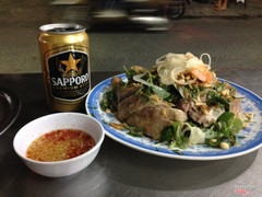 gỏi vịt 2 người ăn<a class='hashtag-link' href='/ho-chi-minh/hashtag/sapporopremiumbeer-188774'>#SapporoPremiumBeer</a>