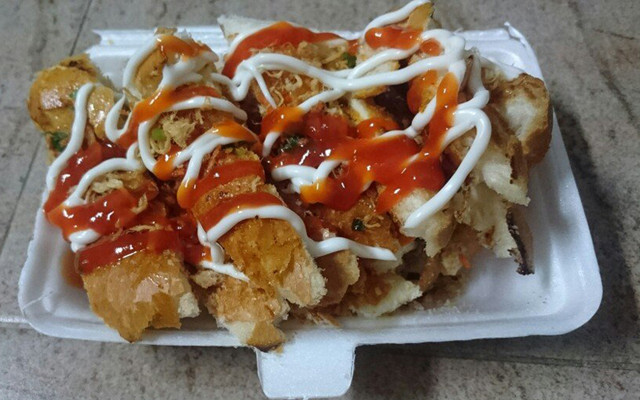 Tuấn - Bánh Mì Nướng Muối Ớt