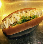 Hotdog Trứng cuộn xốt mayo