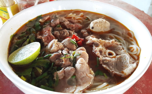 Bún Bò Bà Dông - Chợ Tây Ba