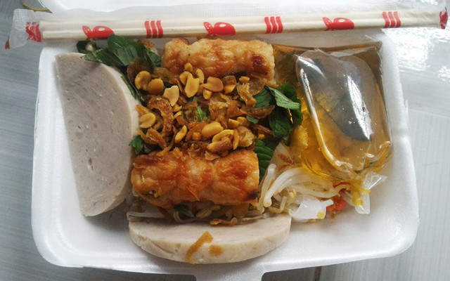 Bánh Ướt & Bún Thịt Nướng Hẻm Liên Tổ