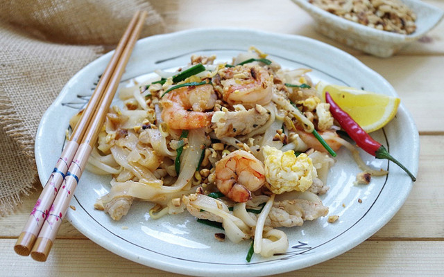 Tomato - Pad Thai