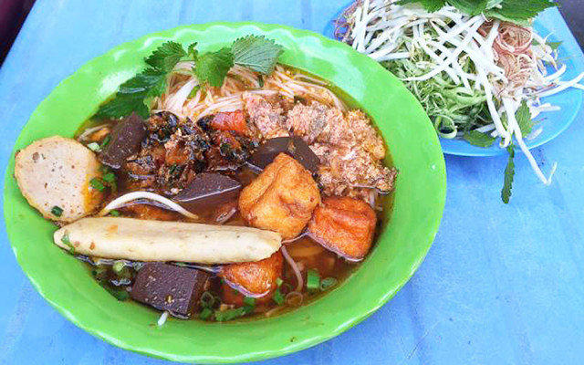 Bún Riêu Bình Dân & Nem Cuốn