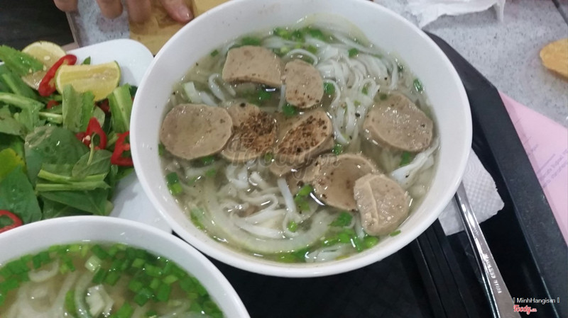 Phở bò viên