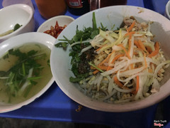 Phở gà trộn