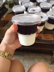 10k. Sữa chua nếp cẩm