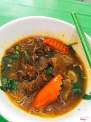 Hủ tiếu bò kho