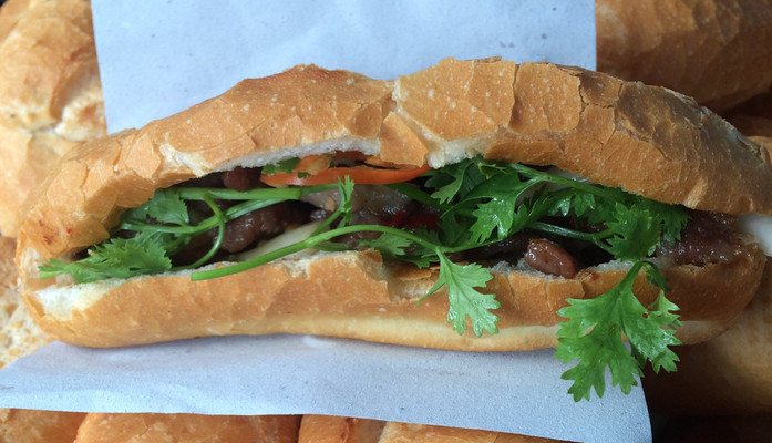 Bánh Mì Thịt Nướng - Trần Bình Trọng