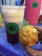Đi lạc một hồi, tự dưng tìm được quán trà sữa ngon bá cháy. Chả khác gì The Coffee House, deabakkk. 