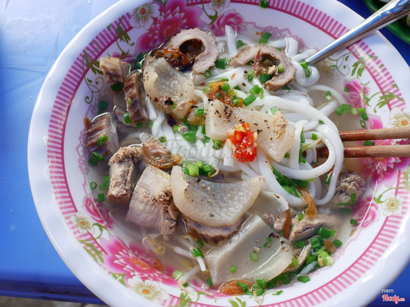 Tô bánh canh bao tử cá,trứng cá thêm da heo