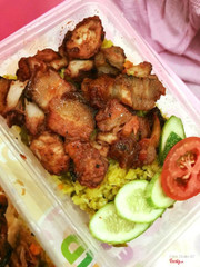 Cơm chiên xá xíu