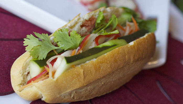 Bánh Mì Cô Liên