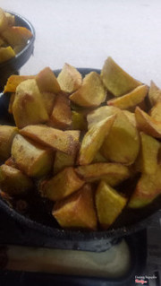 Khoai lang lắc 20k