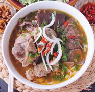 Bún bò Huế