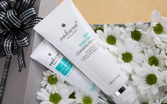 Mỹ Phẩm Hoa Anh Đào - Nguyễn Văn Thủ