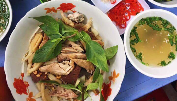 Vượng Béo - Bún Miến Trộn & Chân Gà Sả Ớt